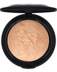 Lumiere Highlighting Powder